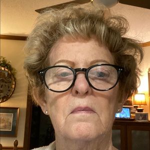 Meet your Posher, Joyce